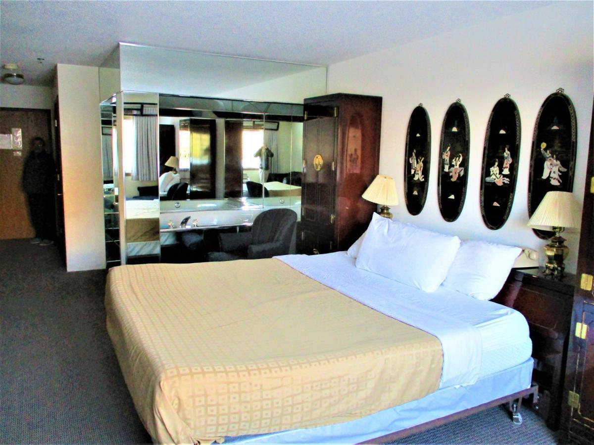 Cozy House Inn & Suites By Marifah Williamsburg Екстериор снимка